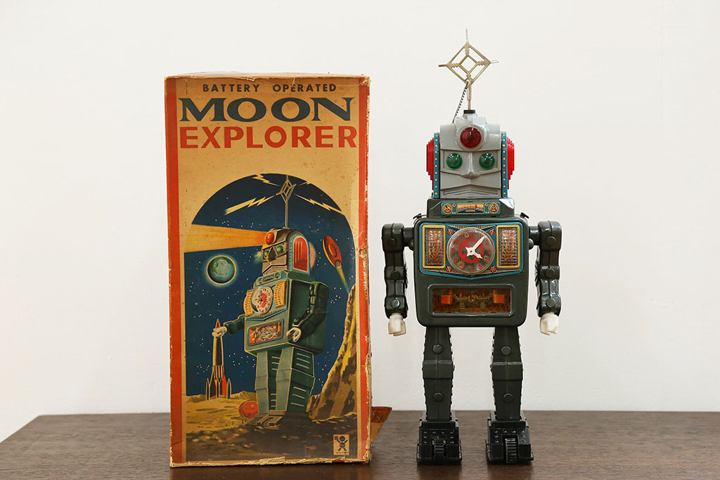 1960年代 MOON EXPLORER(ムーン・エクスプローラー)電動ブリキの玩具。